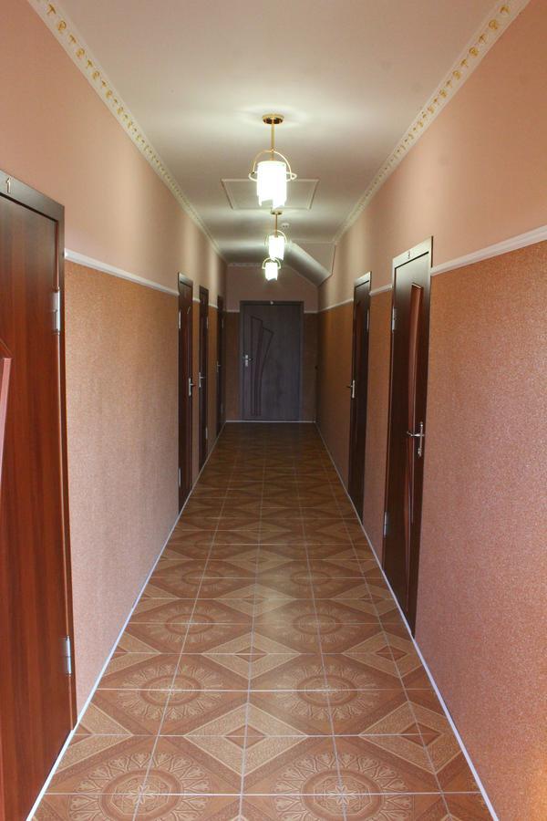 Cafe-Motel Goryanka Uzhhorod Exterior foto